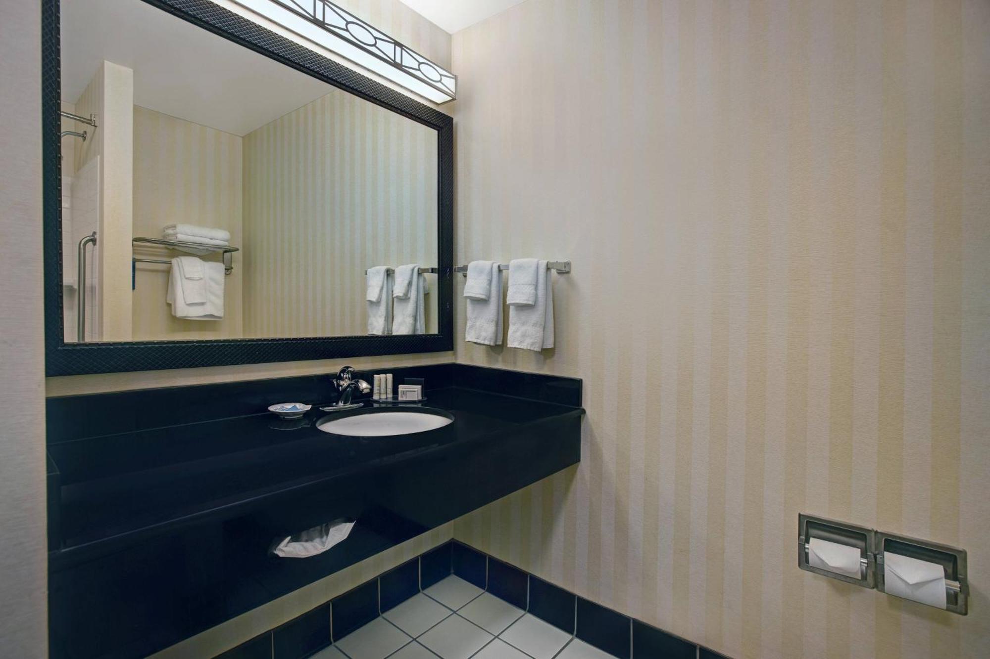 Fairfield Inn And Suites Carlsbad Ngoại thất bức ảnh